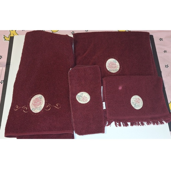 CANNON Other - Cannon Vintage Burgundy Towel Set 4pc Pink Rose Floral Applique Cotton Canada
